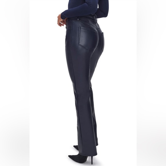 Good American Better Than Faux Leather Icon Jeans - Picture 5 of 17